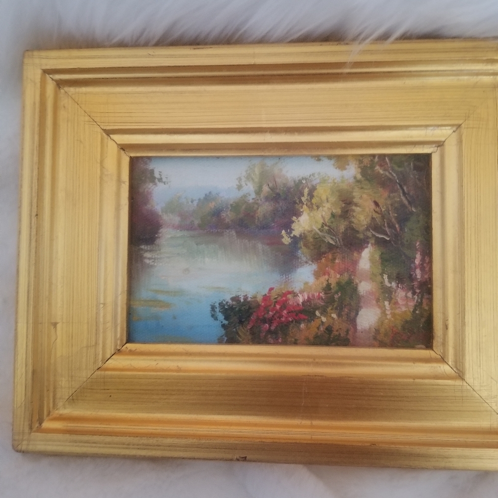 Wall Art Gold frame.